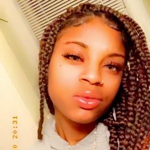 Meet your Posher, Zi